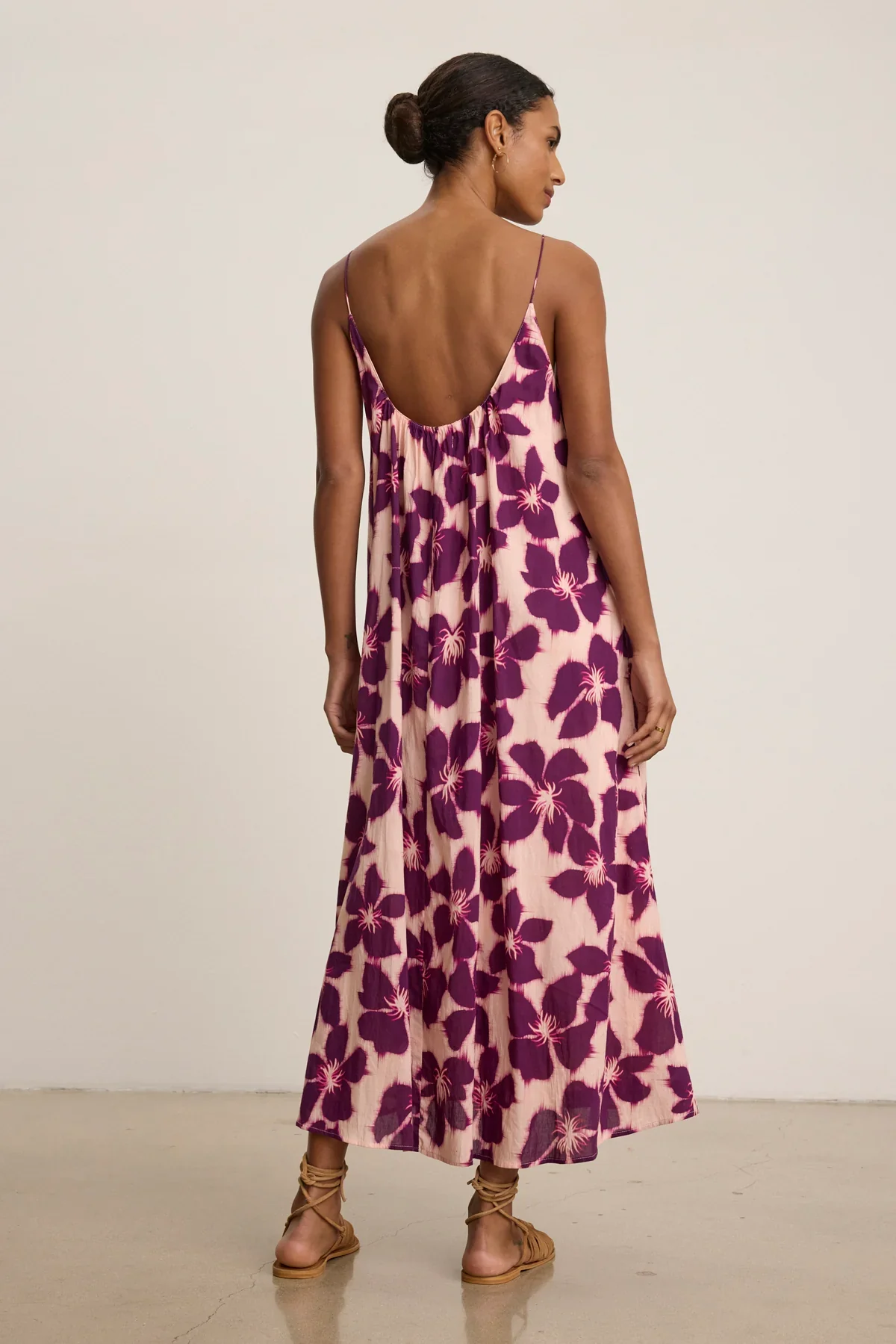 ALEXA DRESS IN BERRY - Image 3