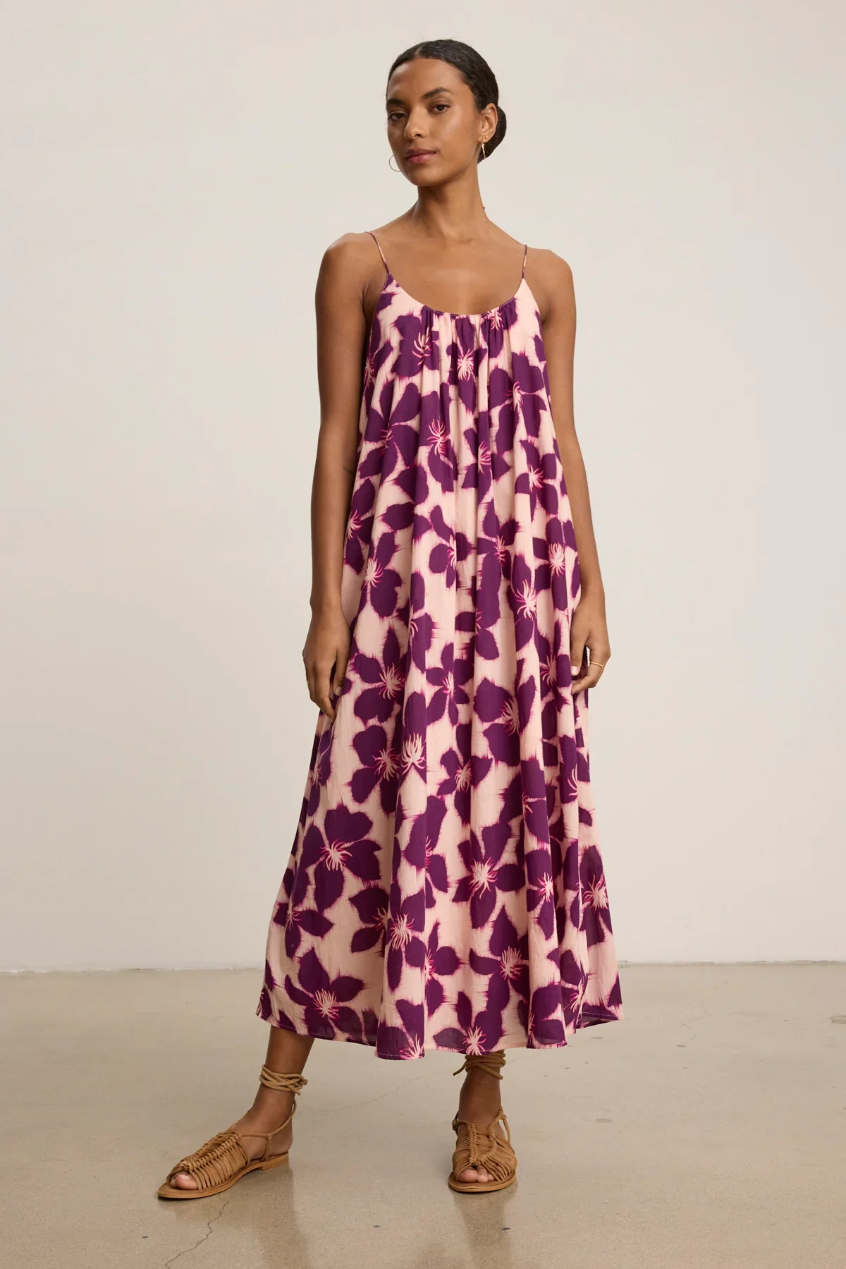 ALEXA DRESS IN BERRY - Image 4