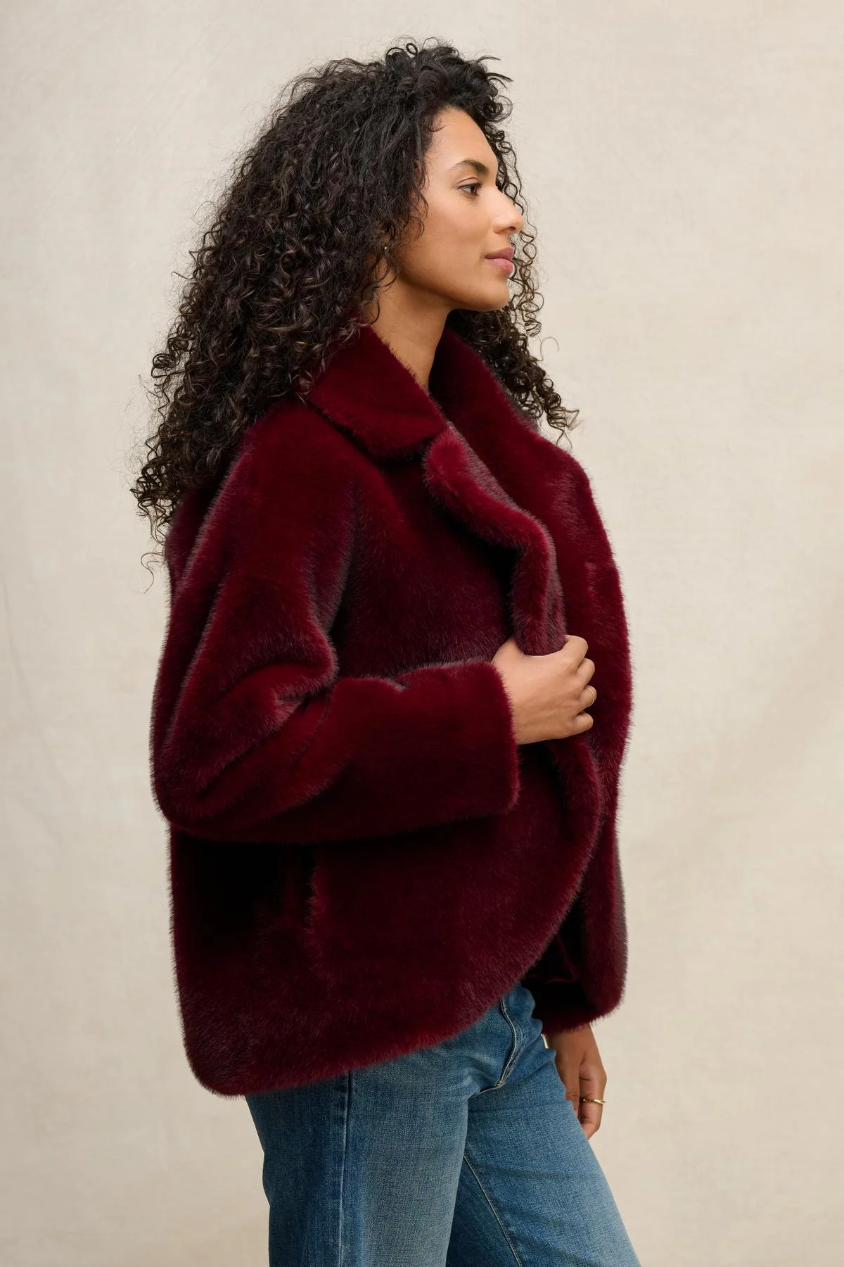 CAROLYN JACKET IN BURGUNDY - Image 6