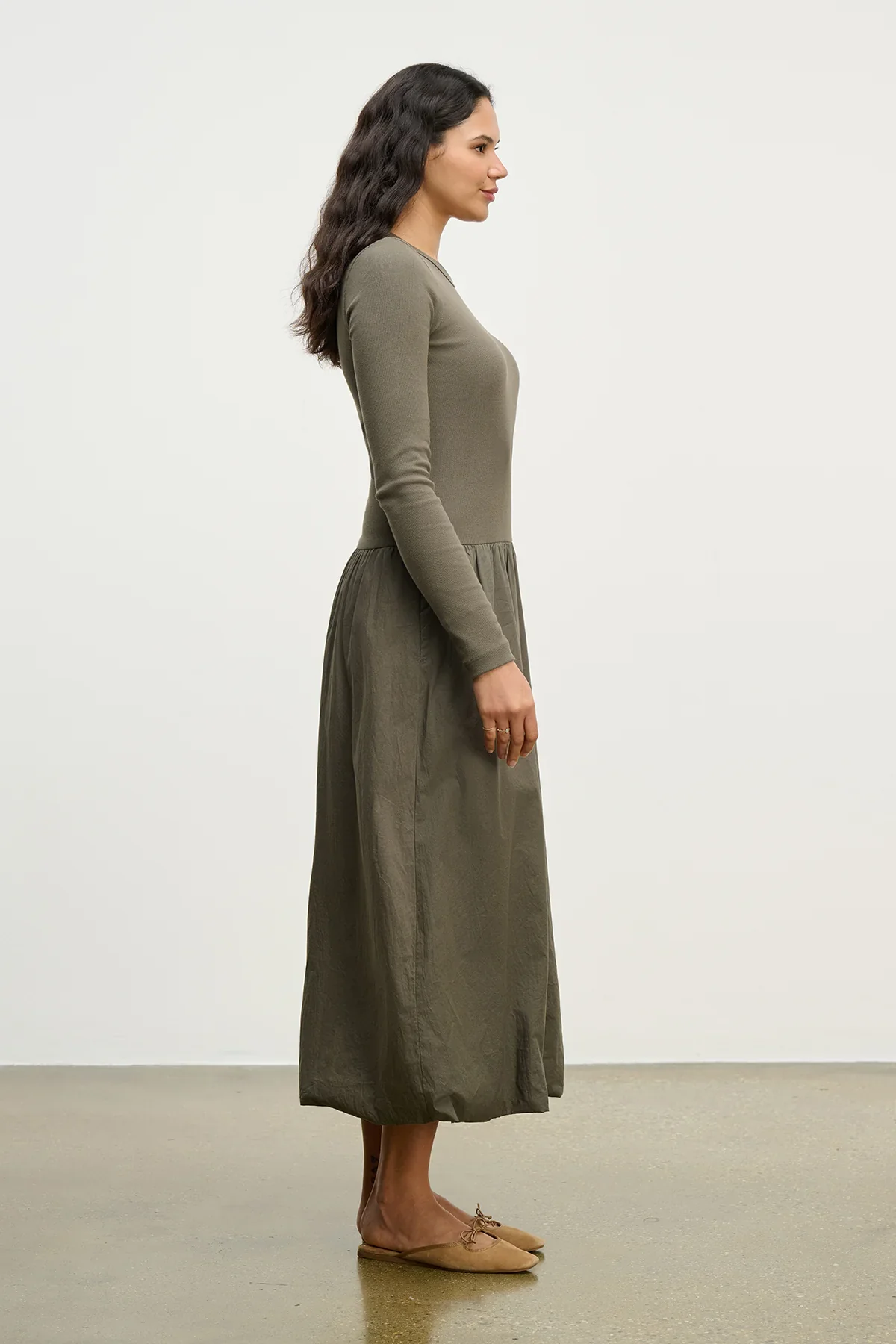 DOLCE DRESS IN BULLFROG - Image 4