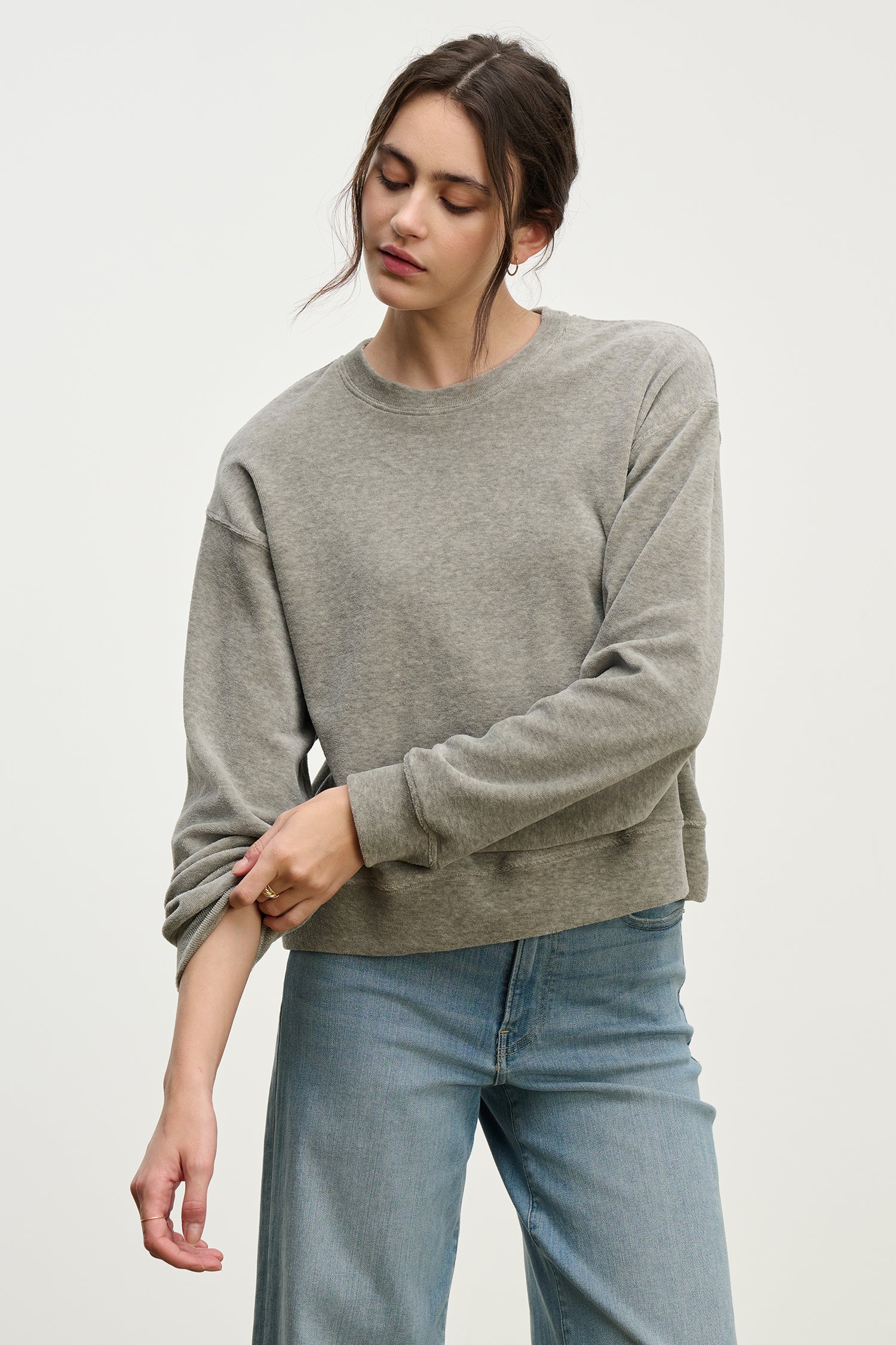 HALIMA SWEATER IN GREY - Image 3