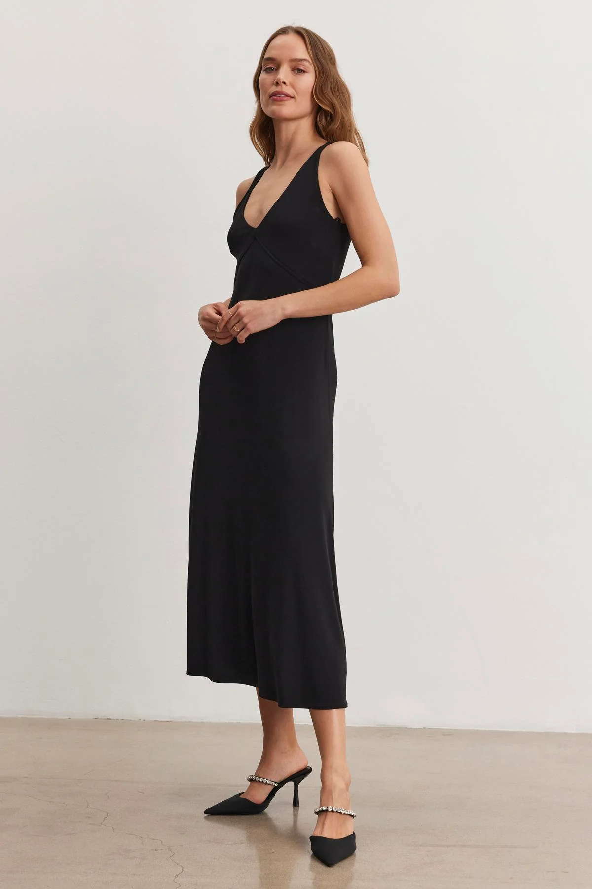 HAYES DRESS IN BLACK - Image 2