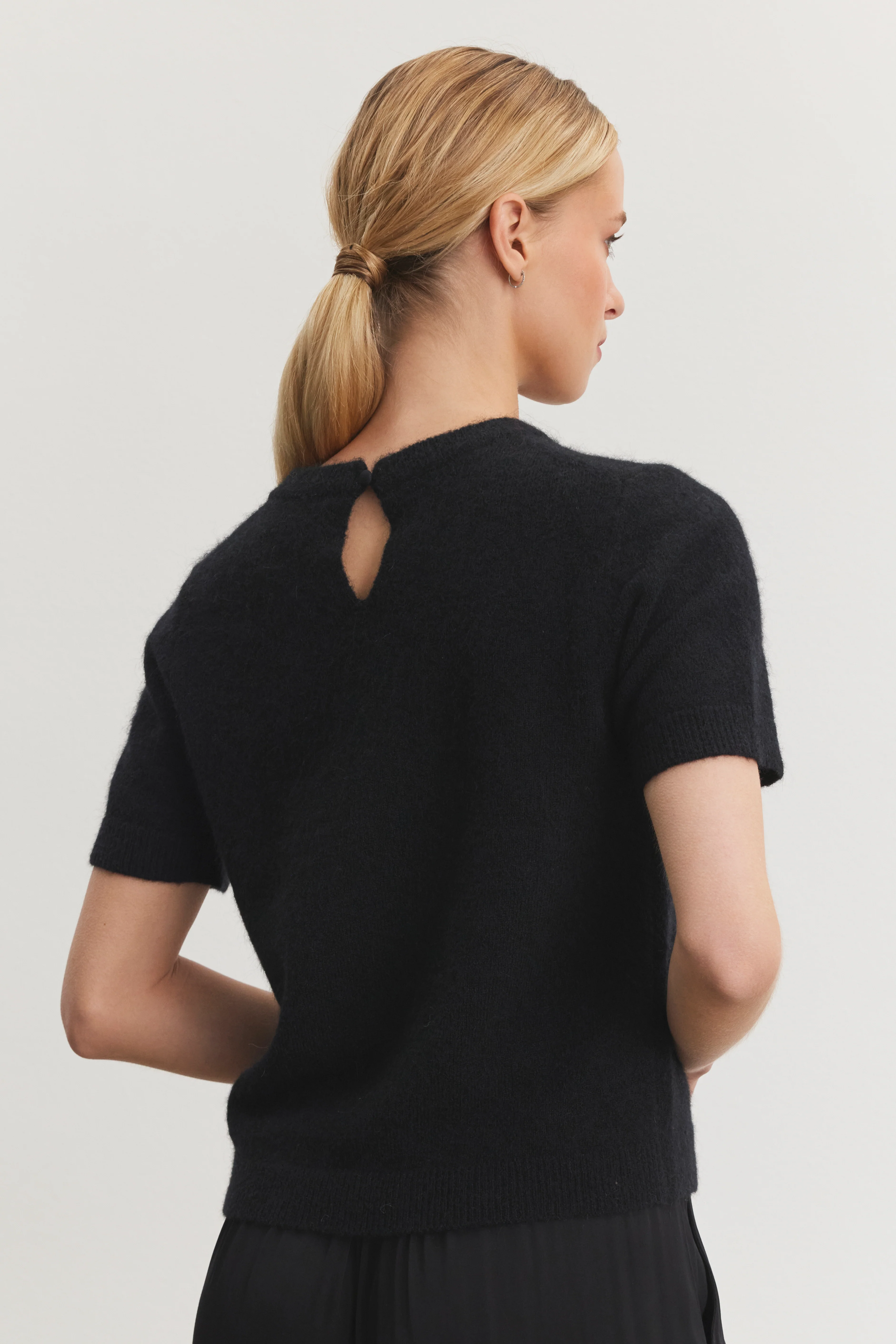 LAYTON KNIT TOP IN BLACK - Image 3