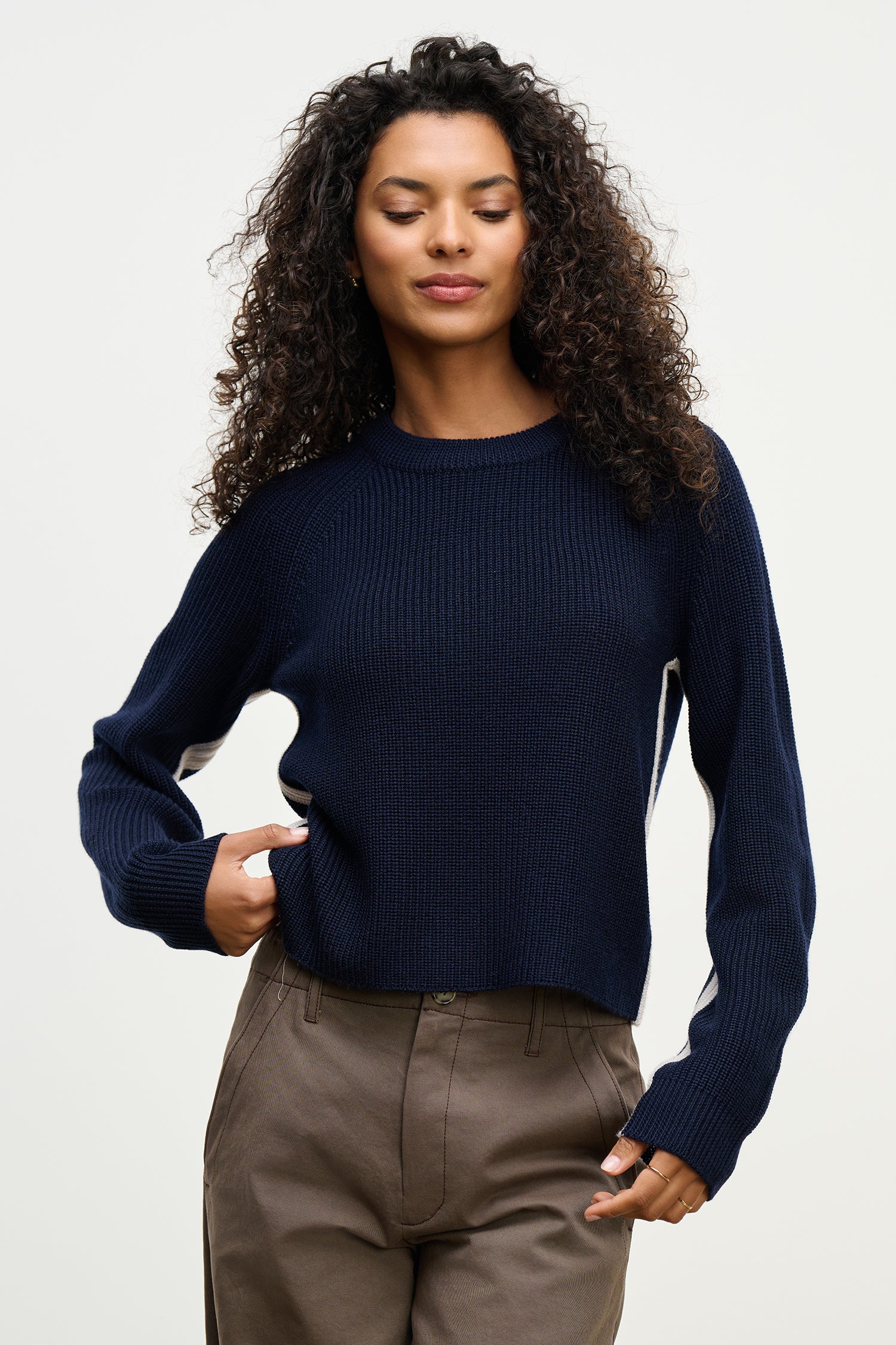 SAVANNAH SWEATER IN NAVY/LIGHT GREY - Image 8